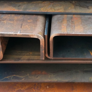 Стальной гнутый х/к швеллер 100х120х8 ст10 в наличии в Московской области