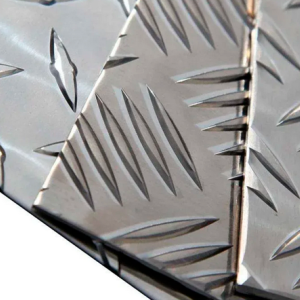 Лист нержавеющий рифленый 3х1000х2000 мм 06ХН28МТ в наличии в Московской области